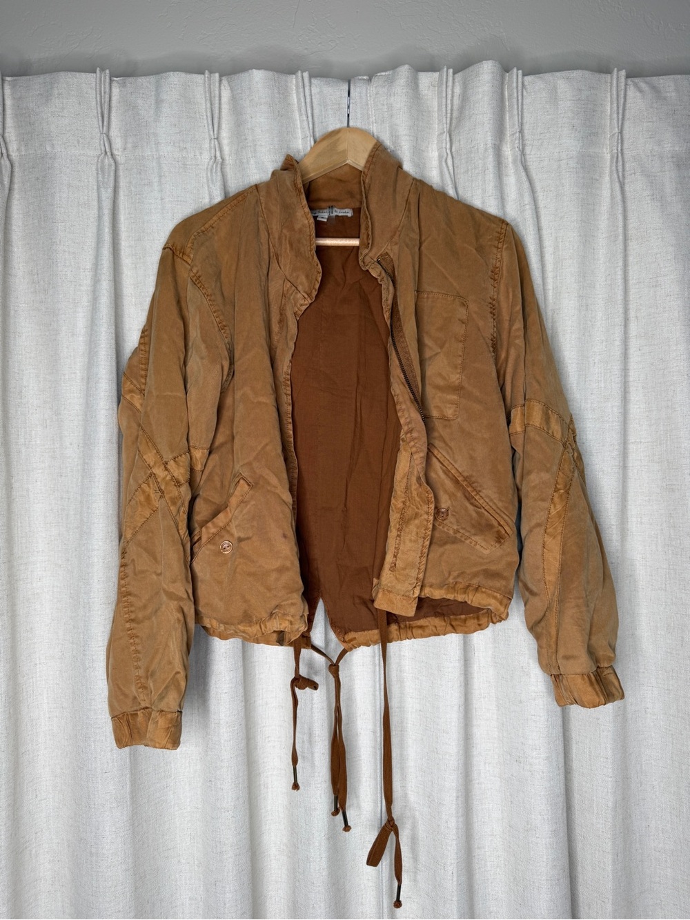 Lightweight Drawstring Jacket